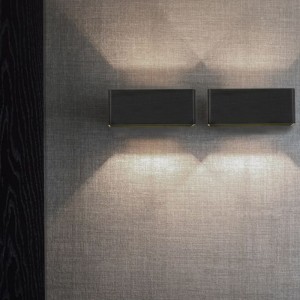 質白壁燈-20cm (黑)